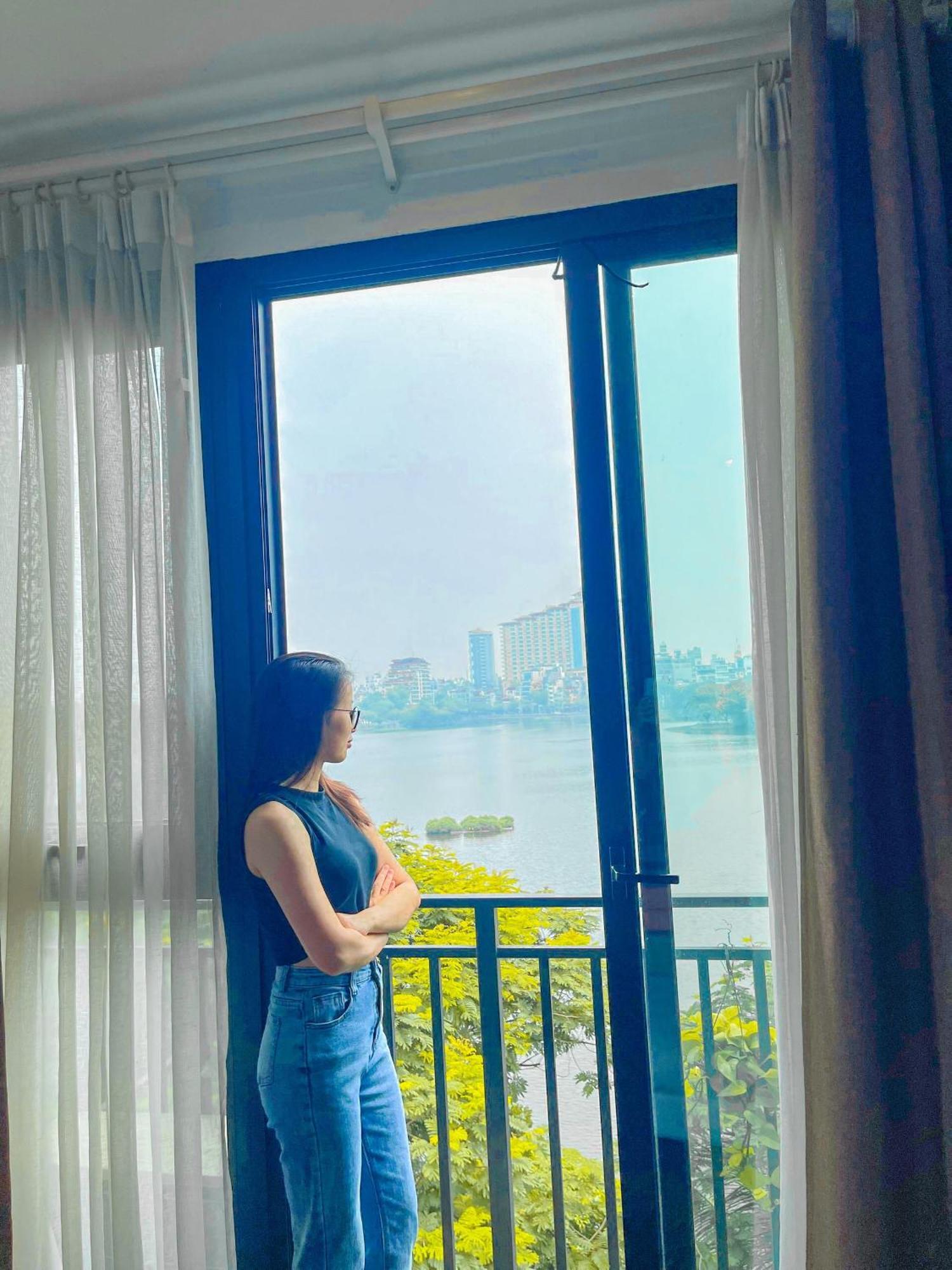 Windy Lakeview Studio Ha Noi Hanoi Esterno foto